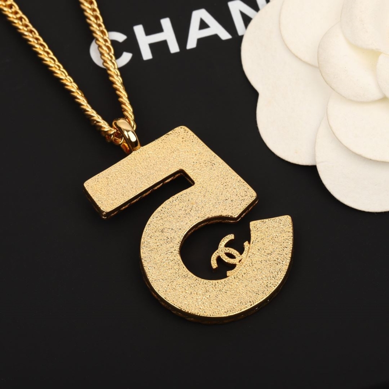 Chanel Necklaces